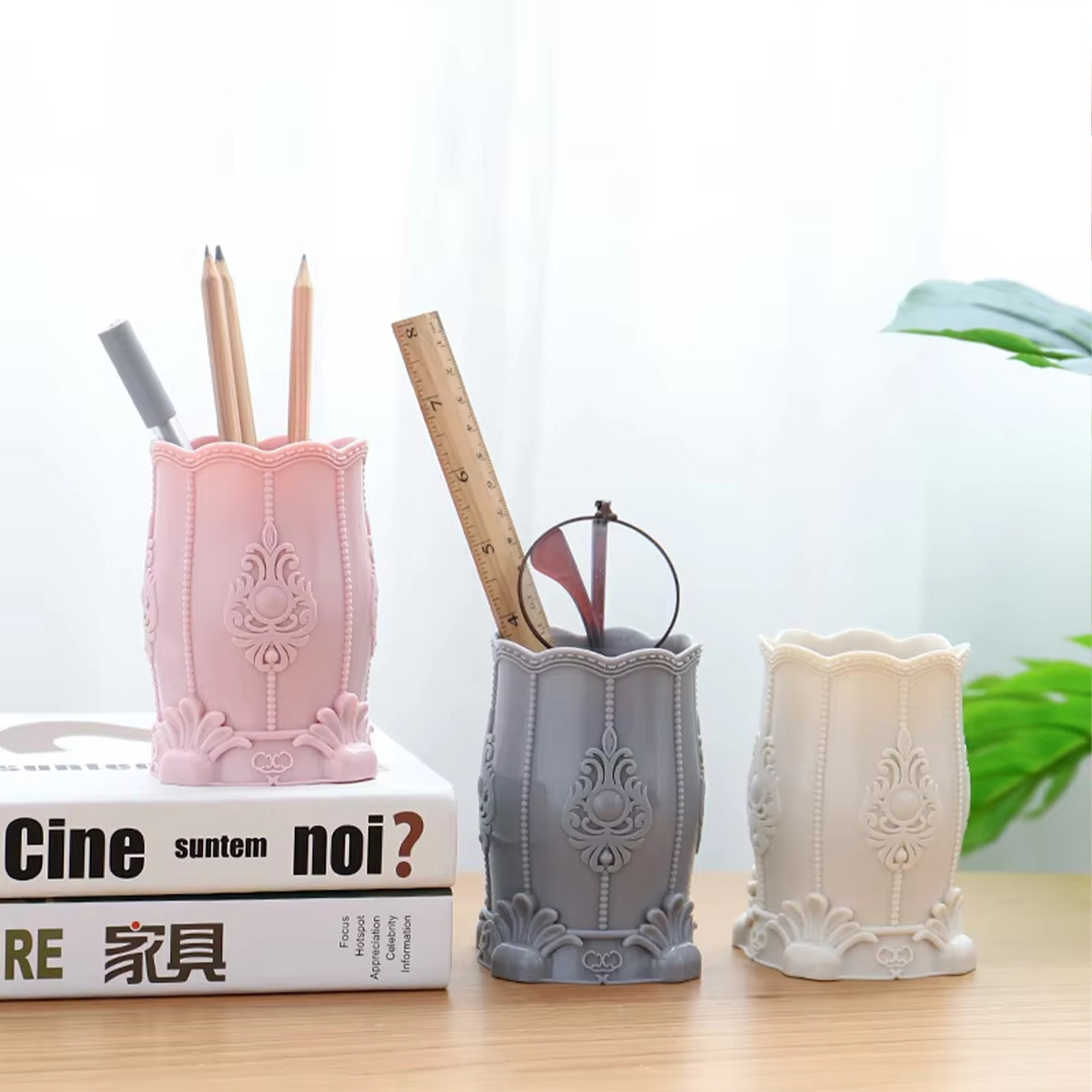 Creative Makeup Brush/Pen Hold - Home Office Jobs 리뷰 및 가격