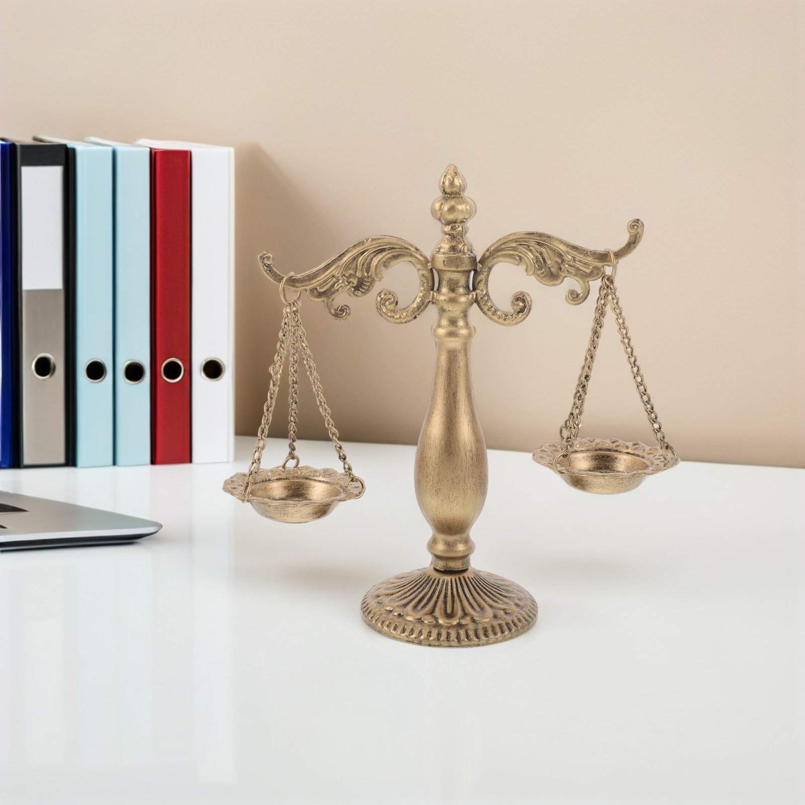 Retro Iron Balance Scale Vinta - Home Office With Library 리뷰 및 가격